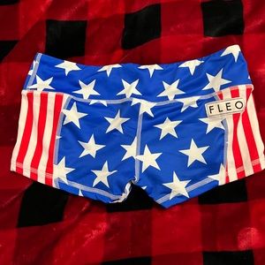 Fleo shorts. Medium.